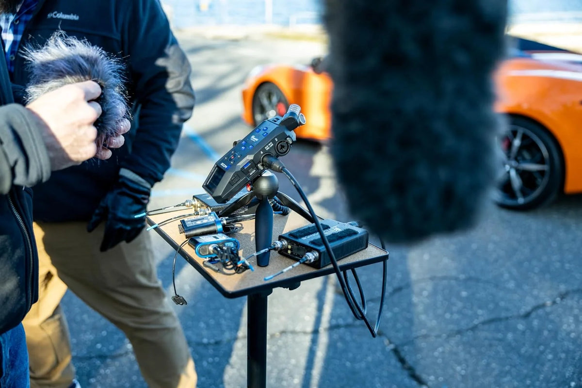 ZOOM H6essential Handy Recorder – Przenośny rejestrator audio 32-bit float z nagrywaniem 6 ścieżek – Idealny do podcastów, muzyki i dźwięku filmowego – Czarny