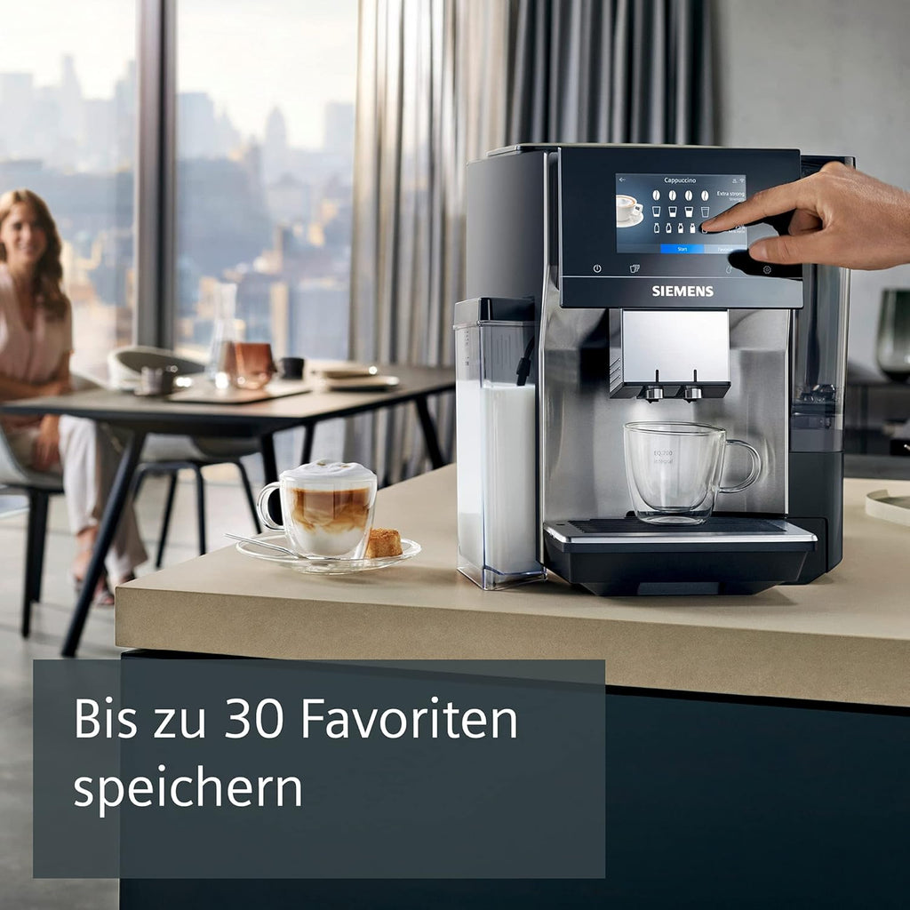 Cafetera superautomática Siemens EQ900 TQ903D03, control por app, pantalla táctil intuitiva, modo barista, AromaBoost, reducción de ruido, molinillo premium, limpieza automática con vapor, 1500 W, acero inoxidable