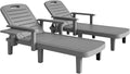 Outsunny Set de 2 tumbonas de jardín con mesa auxiliar, aspecto de madera, respaldo ajustable en 5 posiciones, silla de jardín resistente a la intemperie, carga máx. 120 kg, para jardín, exterior, playa, gris oscuro