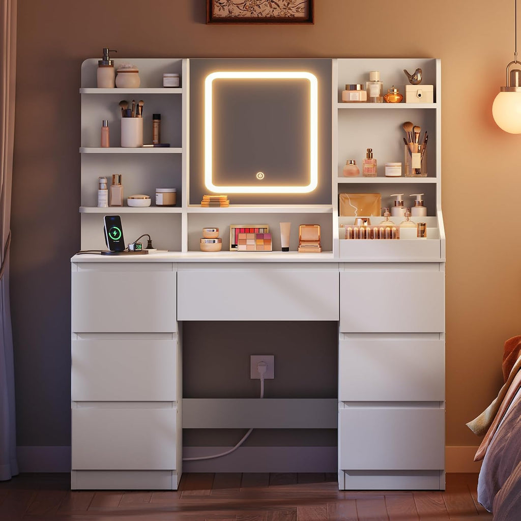 Tocador HOOBRO con iluminación LED, 7 cajones y 5 estantes abiertos, tocador con espejo y estación de carga (2 tomas de corriente CA, 1 USB-A, 1 tipo C), para dormitorio, blanco EWT110CDSZ01