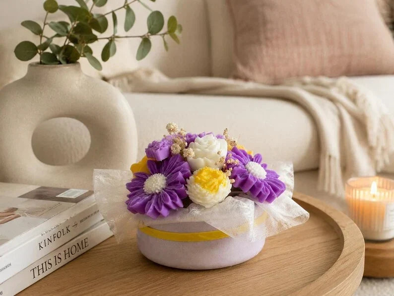 Ramo de flores de cera de soja perfumadas en maceta decorativa, hecho a mano, reutilizable