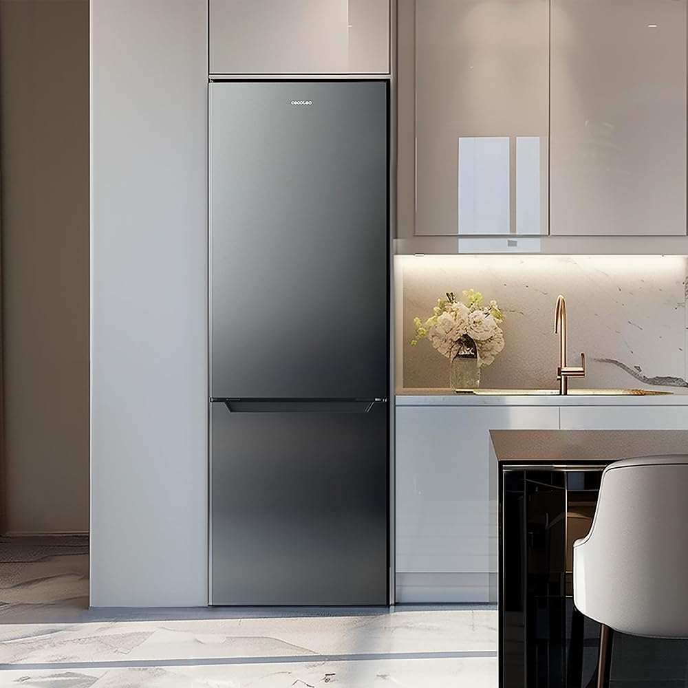 Frigorífico combinado Cecotec Bolero CoolMarket Combi 250 Dark E. 250L, Total No-Frost, clase D, Multi Airflow, congelación rápida, puerta reversible, alarma de puerta.