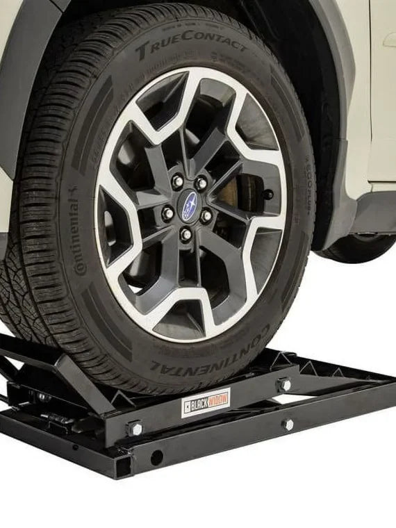 Elevador hidráulico para autos Black Widow con rampa – capacidad de 3,000 lb. por par