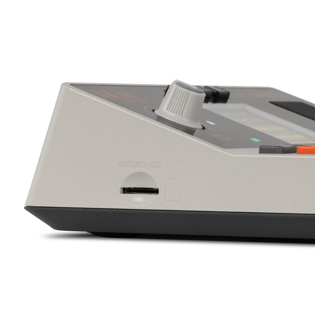 Akai Professional MPC Sample muestreador portátil independiente con batería, USB C, altavoz, micrófono, muestreo, secuenciación y producción musical