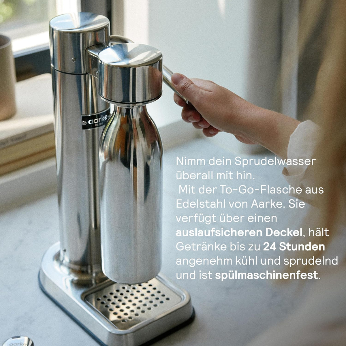 Aarke Carbonator 3, gasificador de agua de acero inoxidable con moderno acabado en acero, incluye botella de PET de 1L sin BPA, máquina de agua con gas para agua del grifo, compatible con cilindros de CO2 de 60L