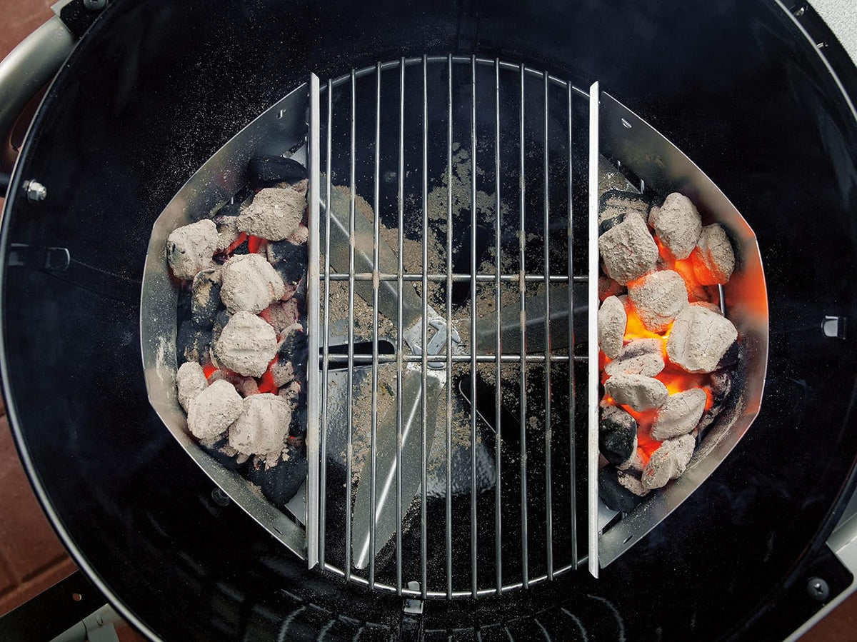 Barbacoa de carbón Weber Master-Touch, 56 cm, color marfil