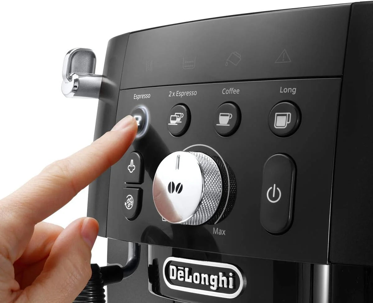De'Longhi Magnifica S Smart ECAM 230.13.B Automatyczny ekspres do kawy z dyszą do spieniania mleka, do cappuccino, espresso i long, przyciski bezpośredniego wyboru i pokrętło, 2 filiżanki, czarny