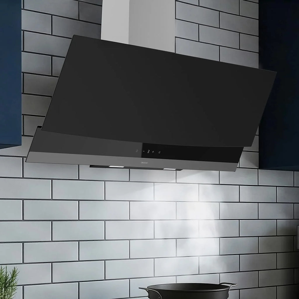 Cecotec Dekoracyjny okap kuchenny Bolero Flux DT 904400 Matt Black A+++. Ssanie 416,5m³/h, 3 prędkości, niskie zużycie, silnik DC, sterowanie ruchem i dotykiem, matowe szkło, korpus ze stali